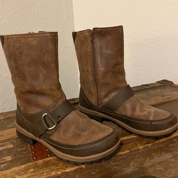Merrell Emery women’s brown mid-calf boots, size 7. - Picture 2 of 6